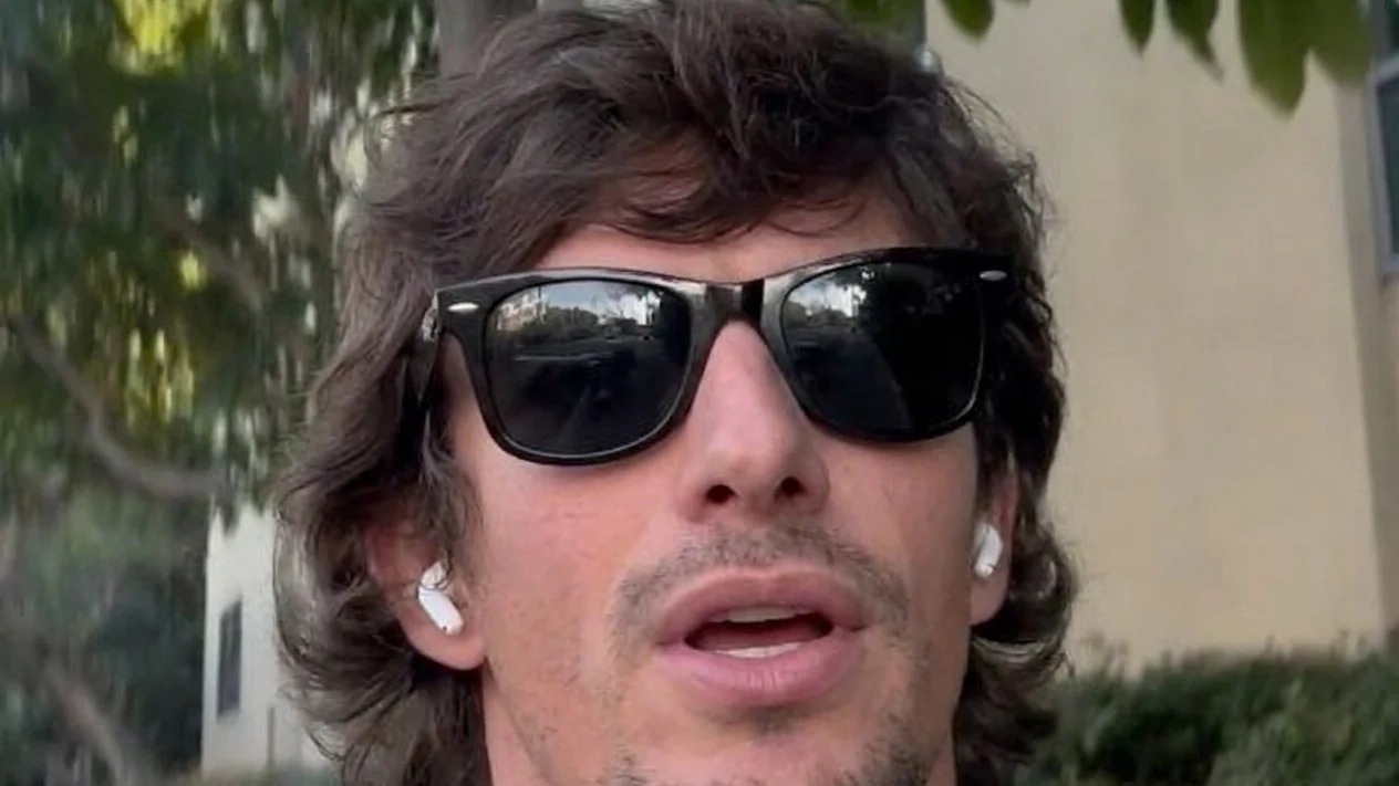 Jake Hall din The Only Way Is Essex avea datorii de 1.5 milioane de lire. Afacerea a dat faliment