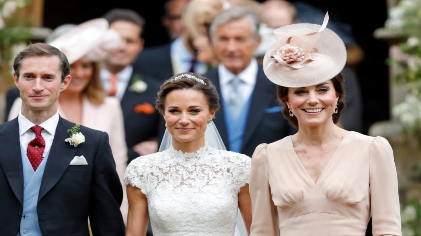 James Matthews închide domeniul de 15 milioane de lire. Sotul Pippei Middleton se judeca cu vecinii