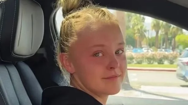 JoJo Siwa plange la aeroport la despartirea de Chris Hughes. Vedeta de 23 de ani rămâne în SUA