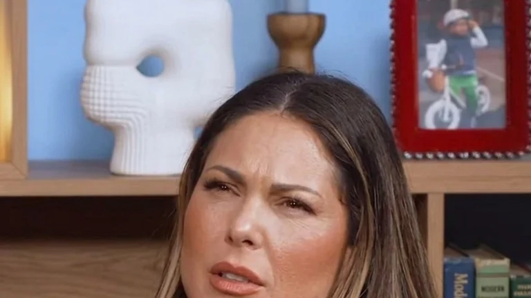 LouiseThompson blasted by fans for inappropriate comments of non-potty trained children