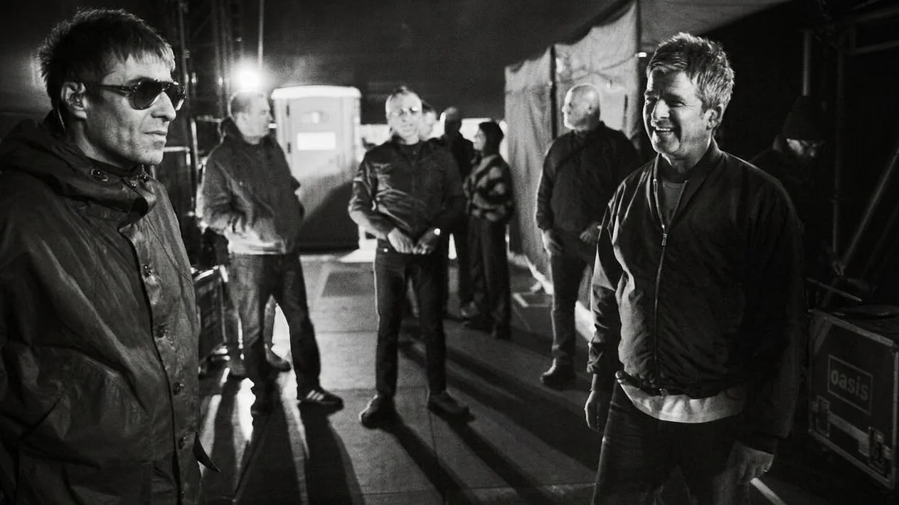 New Oasis Opus book