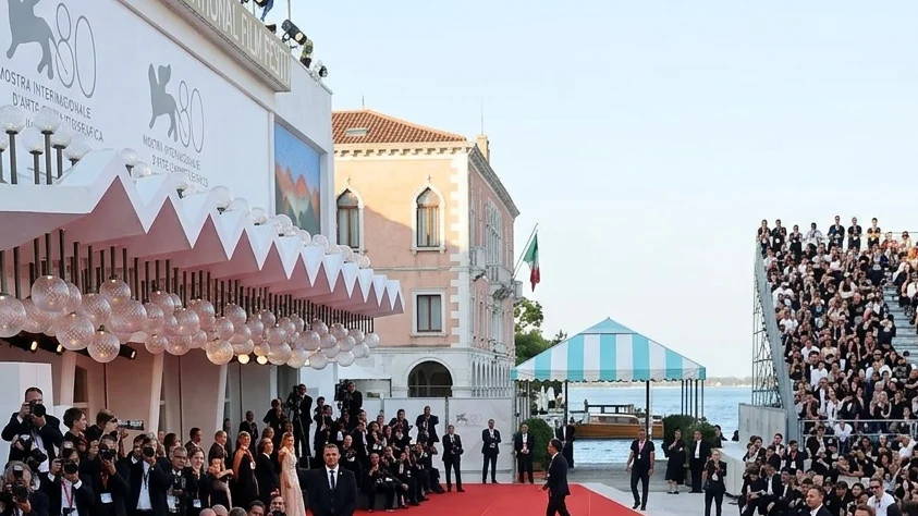 Penelope Cruz a purtat Georges Chakra la Cannes 2026. Actrita a renuntat la rochiile Chanel pe covorul rosu