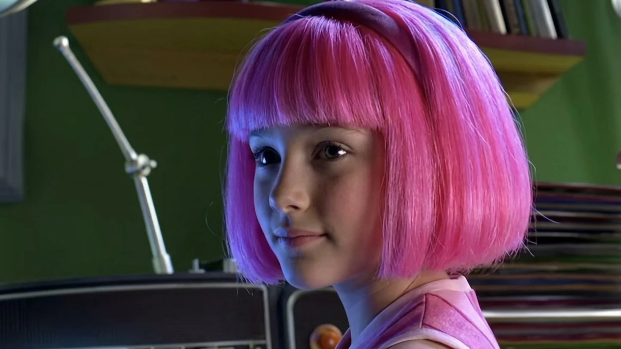 Actrita Shelby Young din Lazy Town a implinit 34 de ani. Cum arata acum fara peruca roz