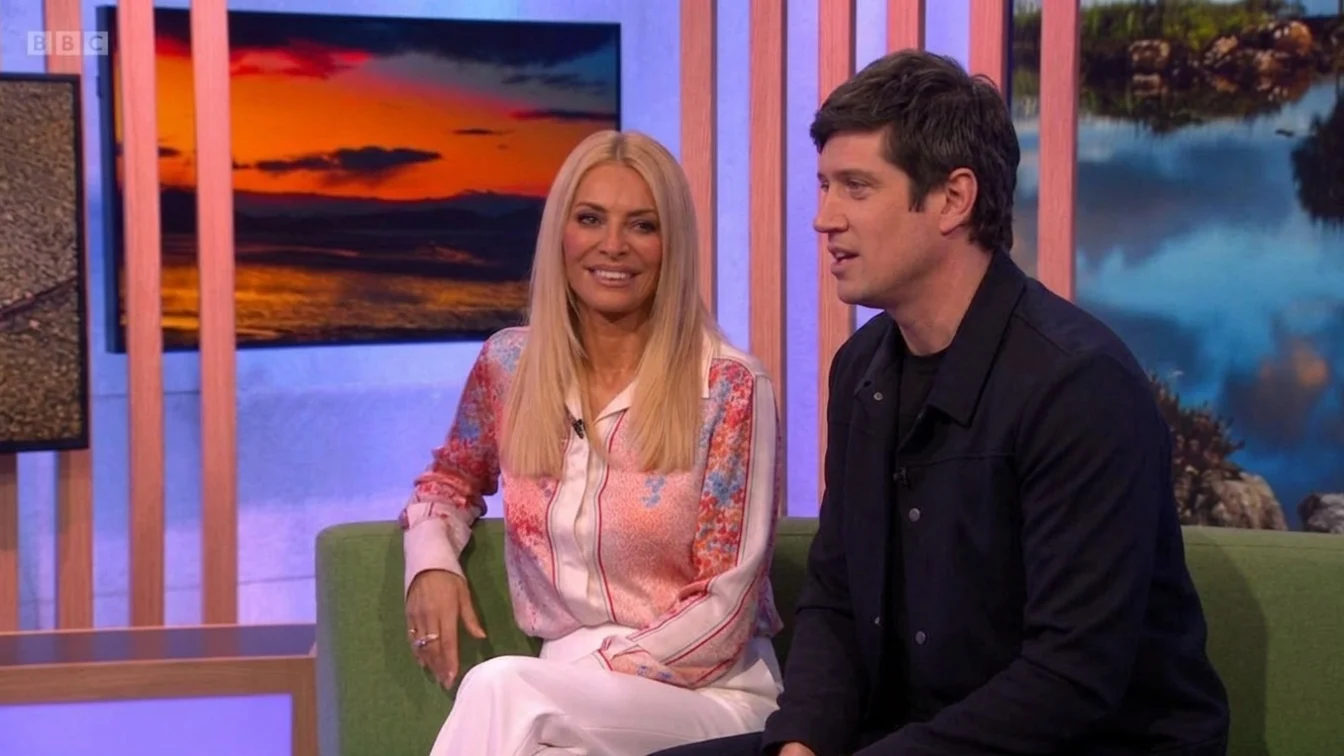 Tess Daly and Vernon Kay hosting The One Show