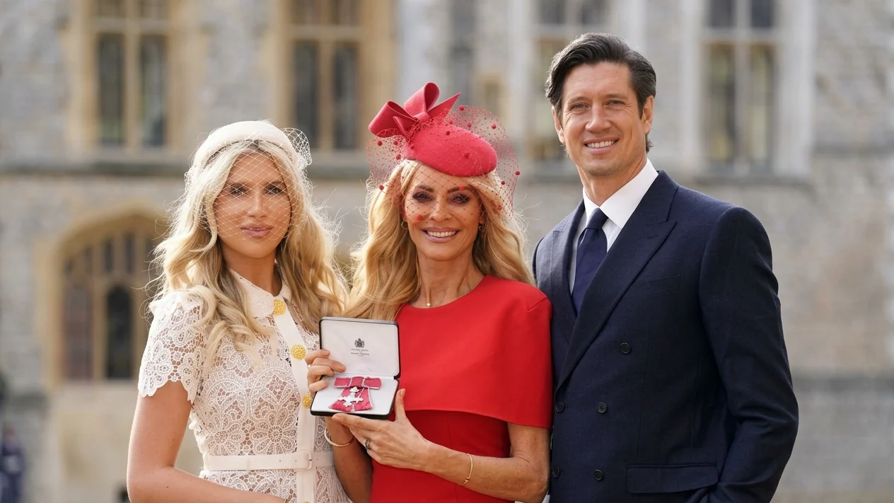 WINDSOR, ENGLAND - NOVEMBER 12: Tess Daly with her husband Vernon Kay and their daughter Phoebe Kay (left) after she was made a Member of the Order of the British Empire at an investiture ceremony at Windsor Castle on November 12, 2025 in Windsor, England. (Photo by Andrew Matthews - Pool/Getty Images)