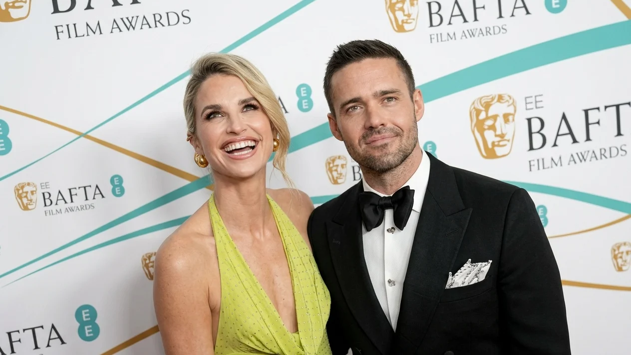 Vogue Williams asteapta al patrulea copil. Cum a inceput relatia ei cu Spencer Matthews