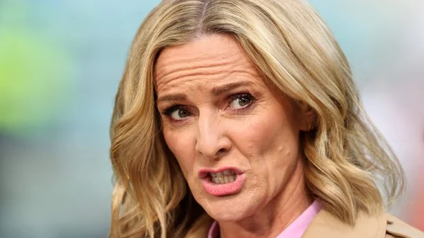 Gabby Logan amana ceremonia OBE pentru Cupa Mondiala. Prezentatoarea cere o schimbare de la Printul William