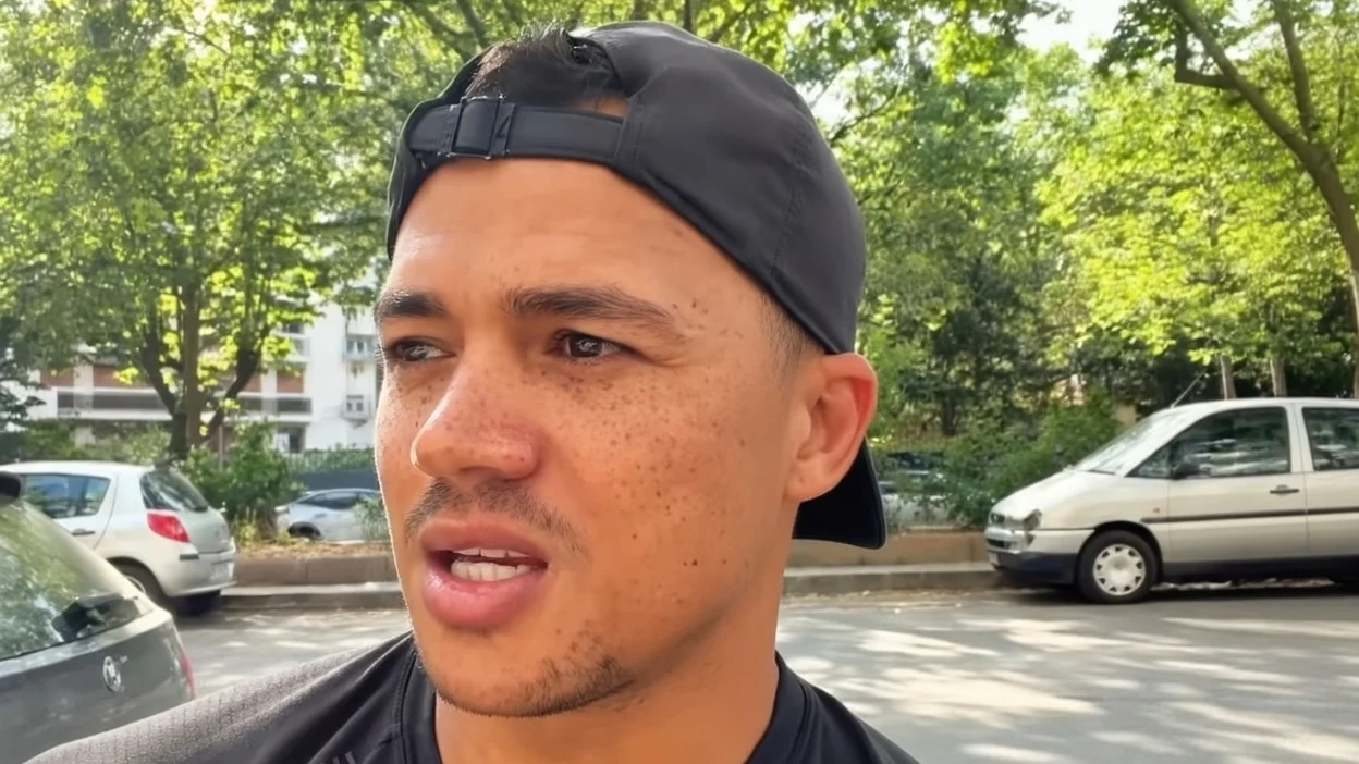 Jermaine Jenas pierde contractul de 200.000 de lire la BBC. Fostul fotbalist se muta în Franta