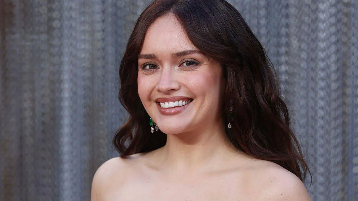 Olivia Cooke wearing a white Thom Browne gown at the House of the Dragon Season 3 world premiere in London