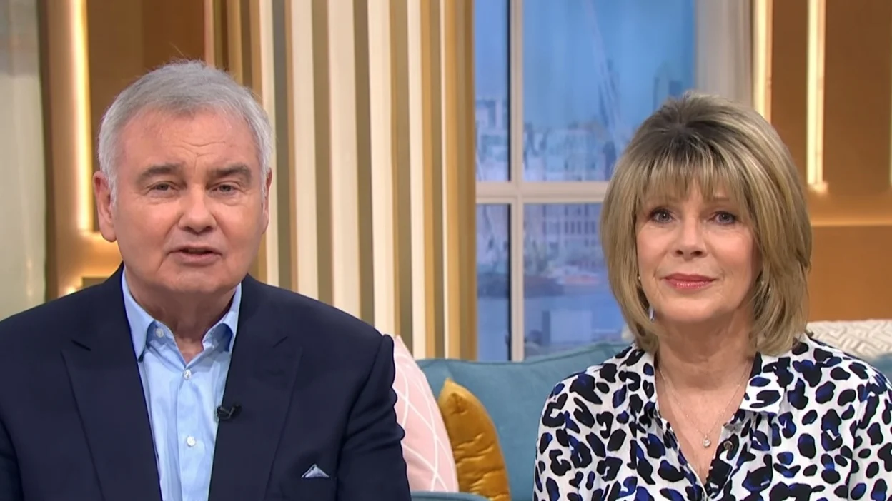 Ruth Langsford și Eamonn Holmes ajung la tribunal. Miza este o avere de 10 milioane de lire