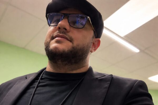 24 de ore de reținere pentru Alin Borcan. Cum a ajuns Regele TikTok-ului într-un caz penal