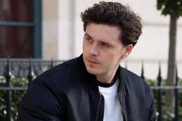 Brooklyn Beckham ar fi primit un milion de dolari pentru a-și expune scandalul de familie
