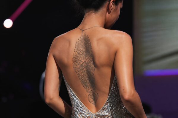 Artista care nu a lăsat loc de discreție la BET 2026. De ce a vorbit toată lumea despre spatele ei tatuat