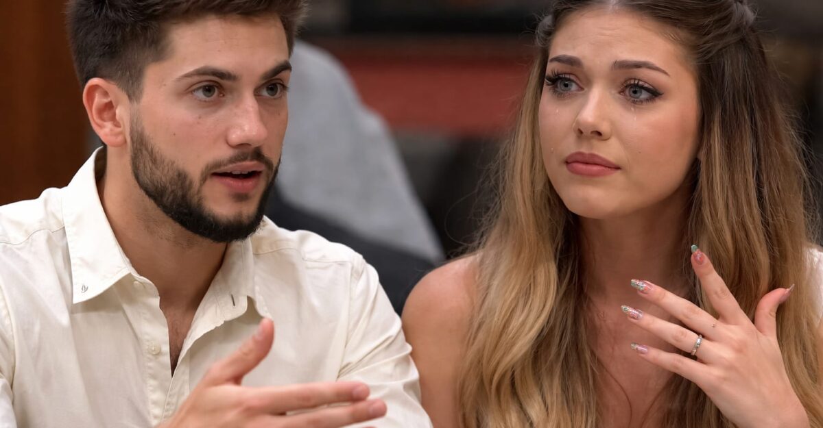 Iosif sparge ușa pentru Lucia în Casa Iubirii. Ce a împins-o pe concurentă la lacrimi în show