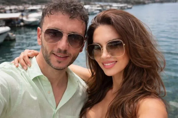 54 de ani, Capri și o declarație de dragoste. Cristina Spătar a închis zvonurile de divorț