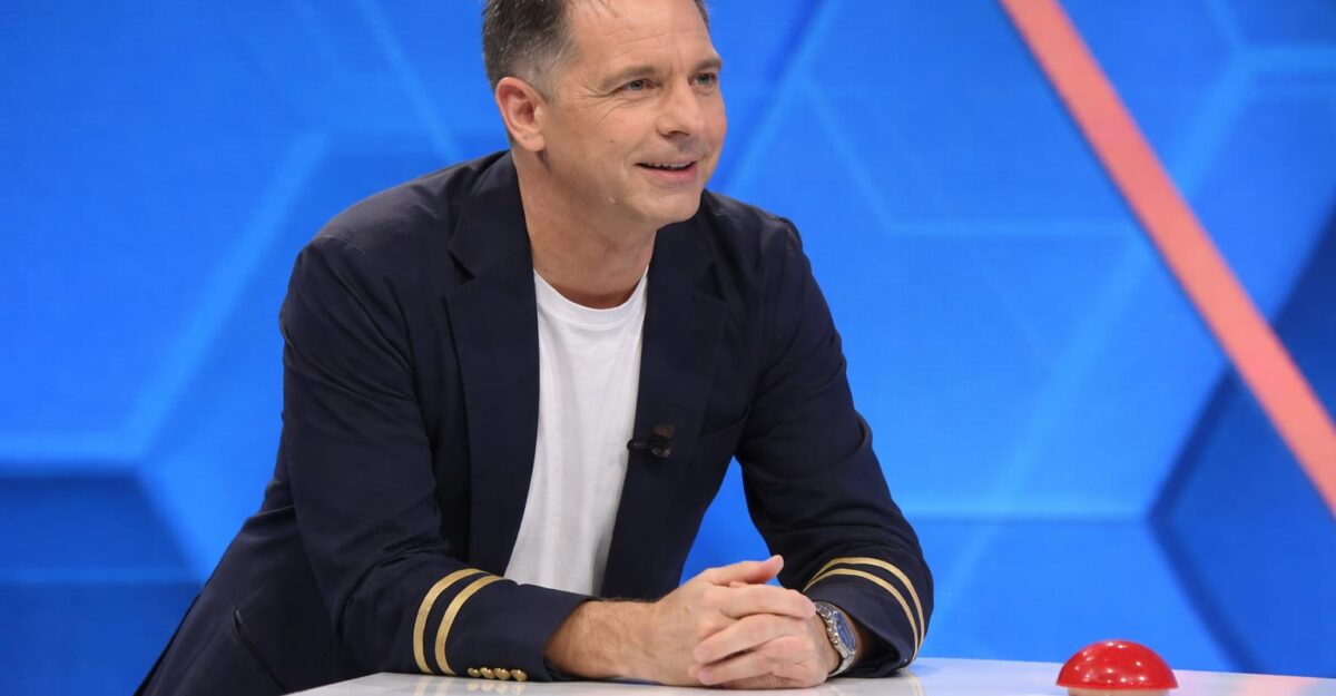 Quiz show-ul scos din miezul nopții TV revine la 21.00. Va lua publicul fidel de la Casa Iubirii?