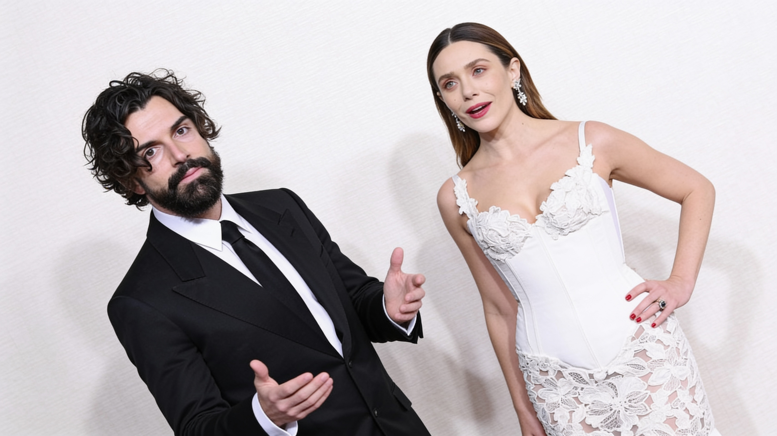 Elizabeth Olsen este însărcinată cu primul copil. Actrița a reușit să ascundă sarcina la fel ca mariajul secret