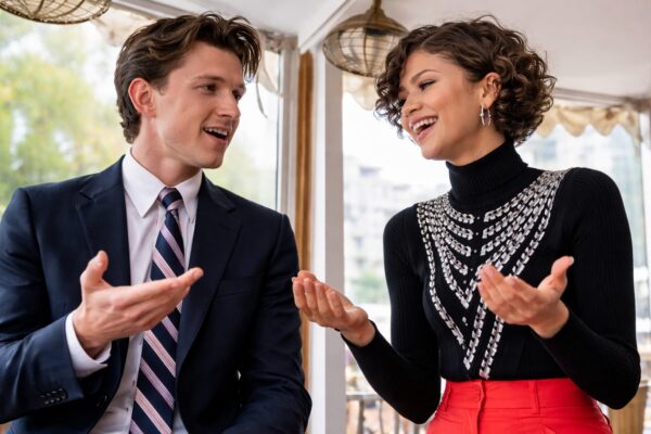Tom Holland și Zendaya, proaspăt căsătoriți, s-au afișat la Amsterdam. Ce gest a făcut ea pentru brandul lui