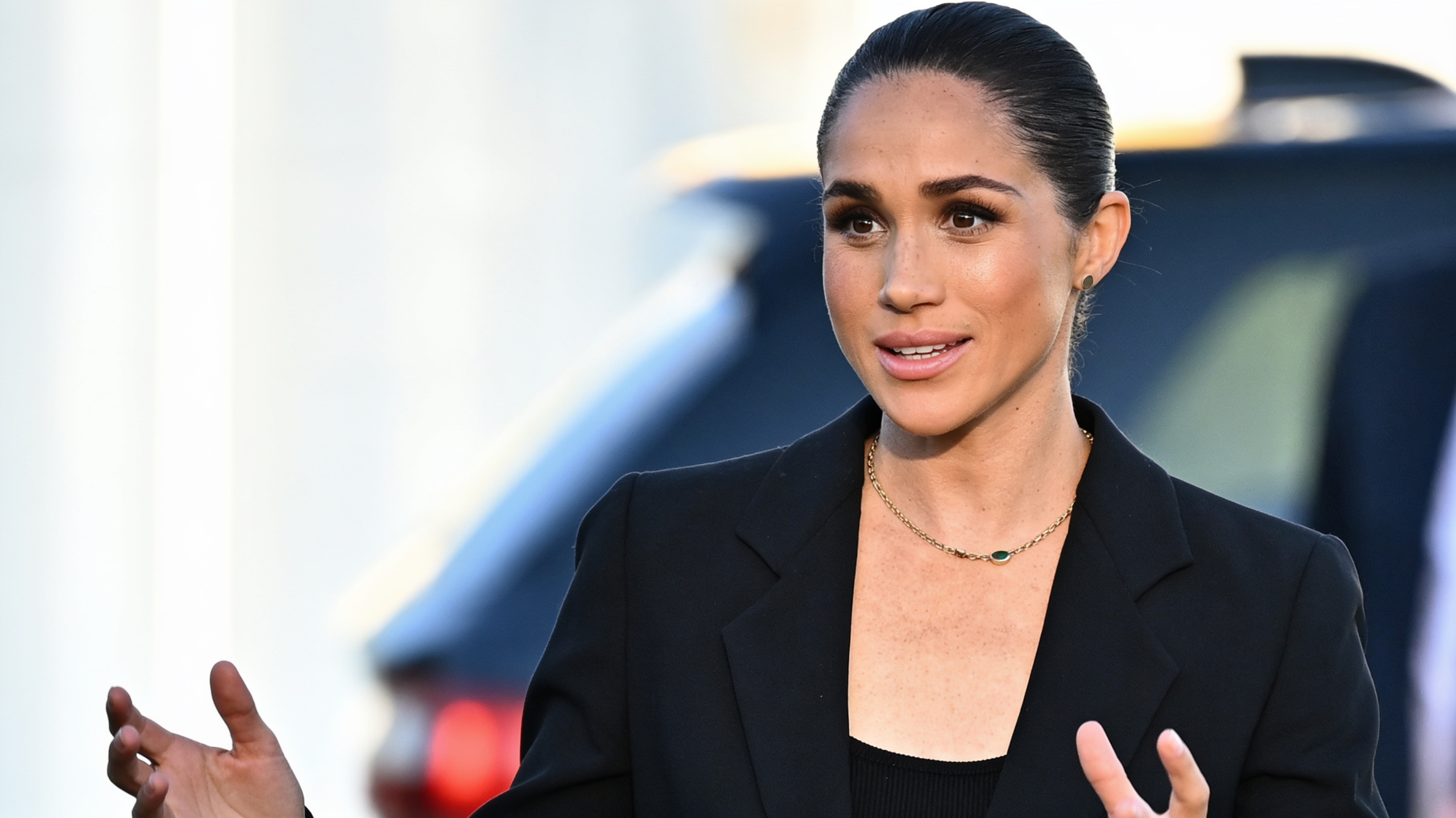 Lilibet atrage toate privirile în noile poze ale lui Meghan Markle. Cum a strecurat și As Ever în poveste