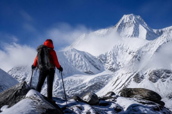 Otniela Sandu anunță că vrea să cucerească un vârf din Himalaya vara aceasta