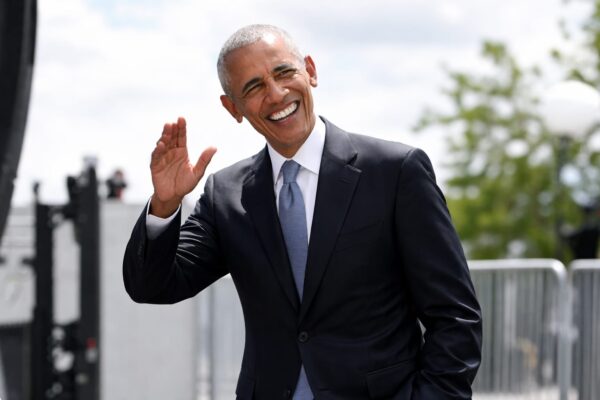 Obama Presidential Center joacă tare cu staruri A-list. Cine câștigă din parada cu Oprah și Karlie