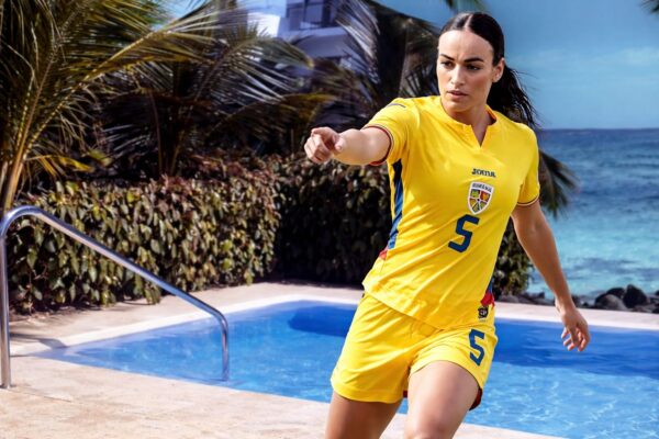 Dubla cea mai bună fotbalistă din România și-a scos iubirea la vedere. Ce arată clipul viral din Mauritius