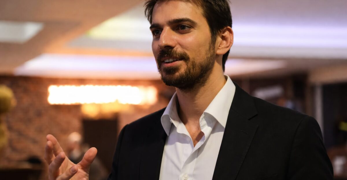 Bărbatul care a dispărut după divorțul de Andreea Marin are azi o familie discretă. De ce a ales să rămână în România