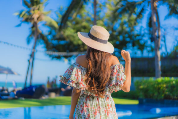 Cum alegi cu Viva Holidays hoteluri cu plajă lată sau golfuri pitorești?