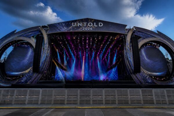 Animal X urcă pe main stage la UNTOLD 2026. Hiturile anilor 2000 revin în fața zecilor de mii de fani