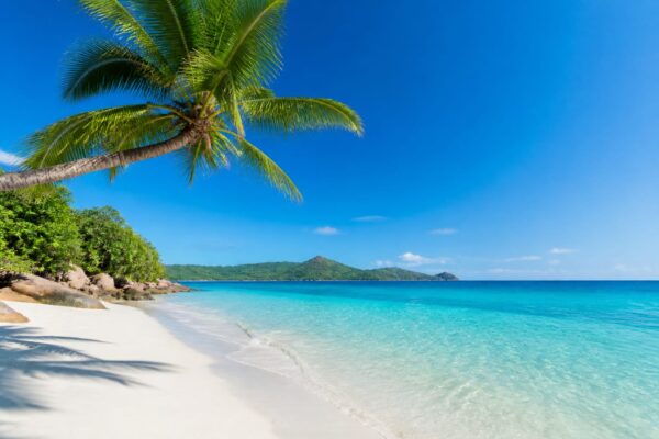 Aruba este cea mai sigură insulă din lume. Ce destinații au intrat în top 10 pentru o vacanță fără griji