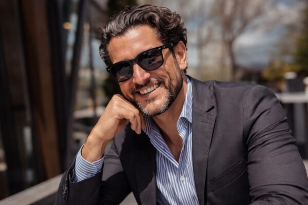 Cezar Ouatu a devenit tată la 46 de ani. Cum a anunțat pe Instagram nașterea fiicei Serena Maria
