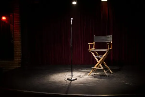 Chloe Fineman părăsește „Saturday Night Live” după 7 sezoane. Actrița negociază o dramă la Netflix