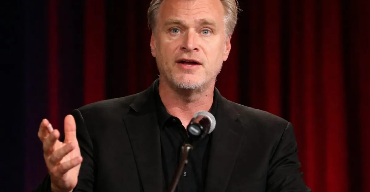 Christopher Nolan a recunoscut că genul comediei romantice îl sperie