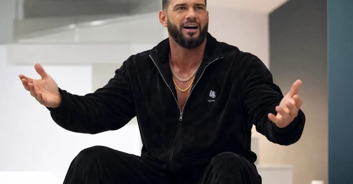 Dorian Popa și-a renovat vila din Domnești la 5 ani de la construcție. Ce a făcut cu Lamborghini-ul de 300.000 de euro