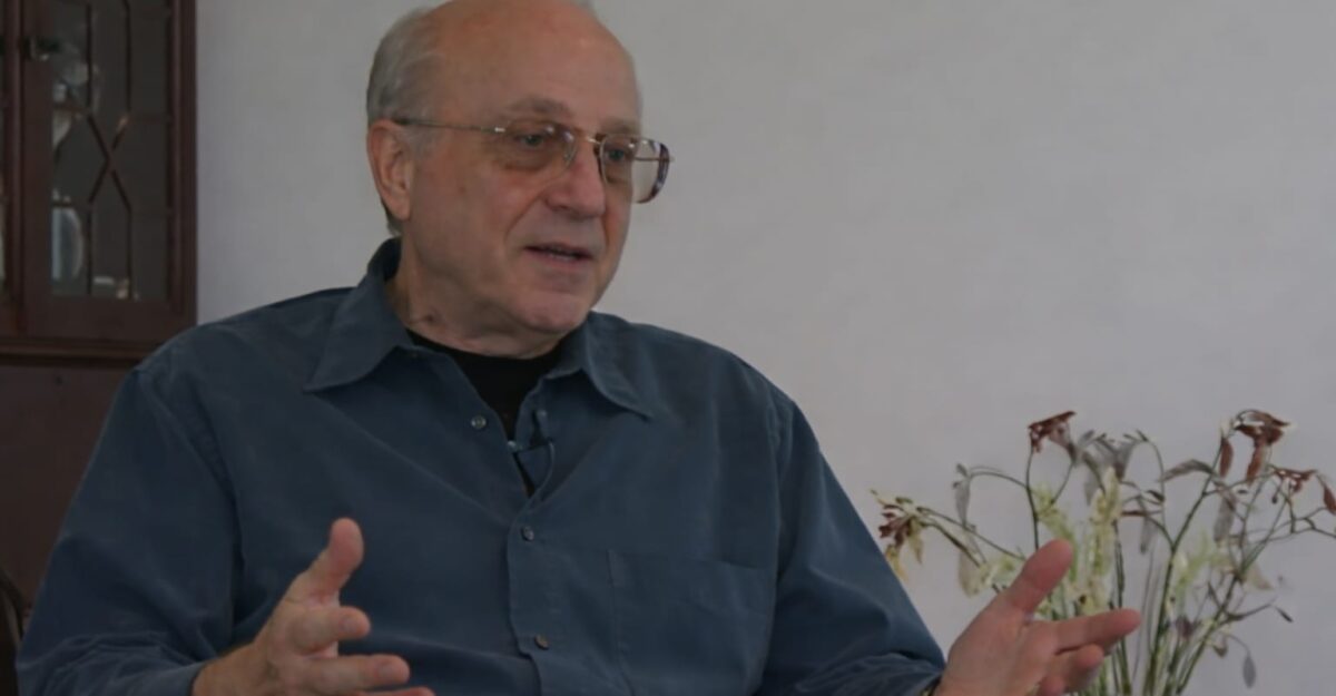 Dumitru Udrescu, creatorul „Teleenciclopediei”, a murit. Omul a ocolit propaganda comunistă cu emisiunea TVR