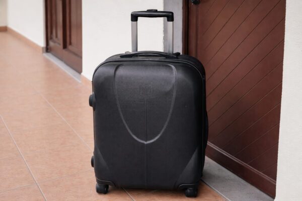 7 greșeli comune îți pot lovi casa înainte de vacanță. Un obicei banal poate aduce pagube de mii de lei
