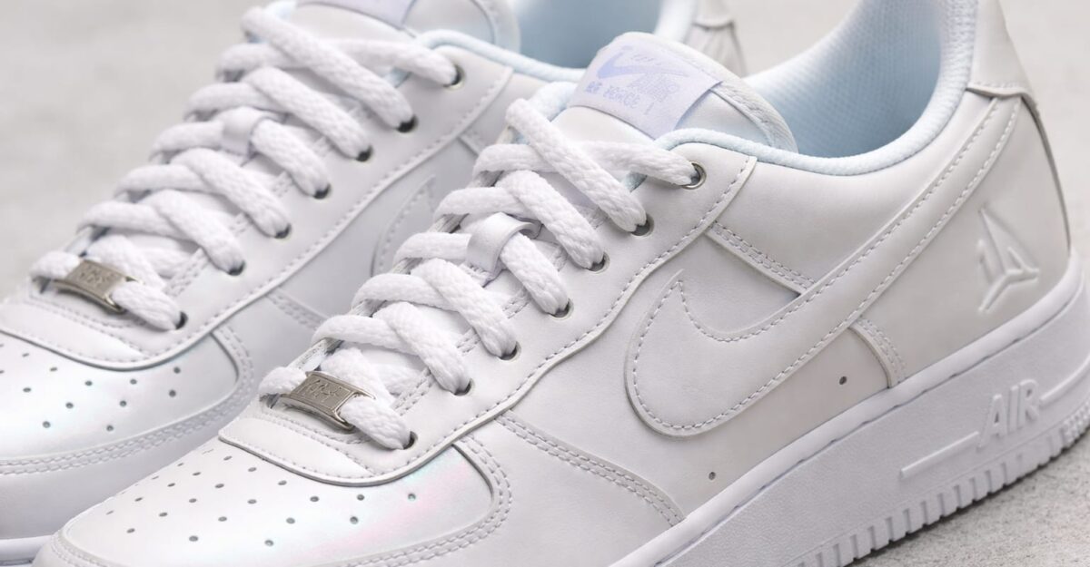 150 de dolari pentru un Air Force 1 alb cu sidef. Ce aduce nou perechea semnată de starul NBA Ja Morant