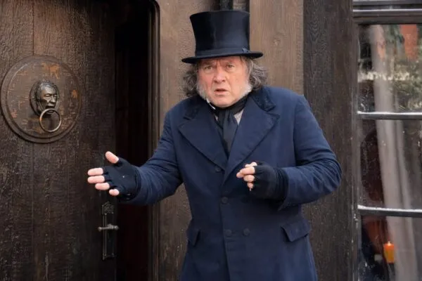 Johnny Depp a apărut costumat în Ebenezer Scrooge la Comic-Con