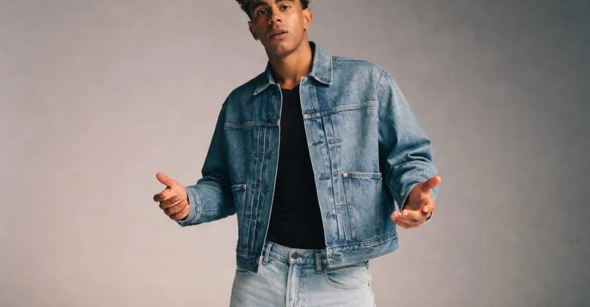 Lamine Yamal, la 19 ani, lansează 25 de piese cu American Eagle