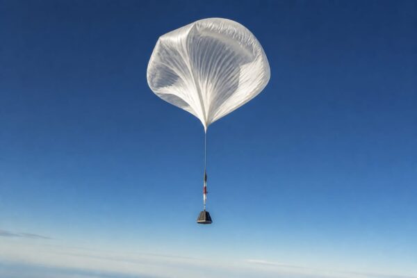 La un an de la tragedie, s-a întors acolo unde l-a pierdut pe Felix Baumgartner. Ce pregătește acum Mihaela Rădulescu
