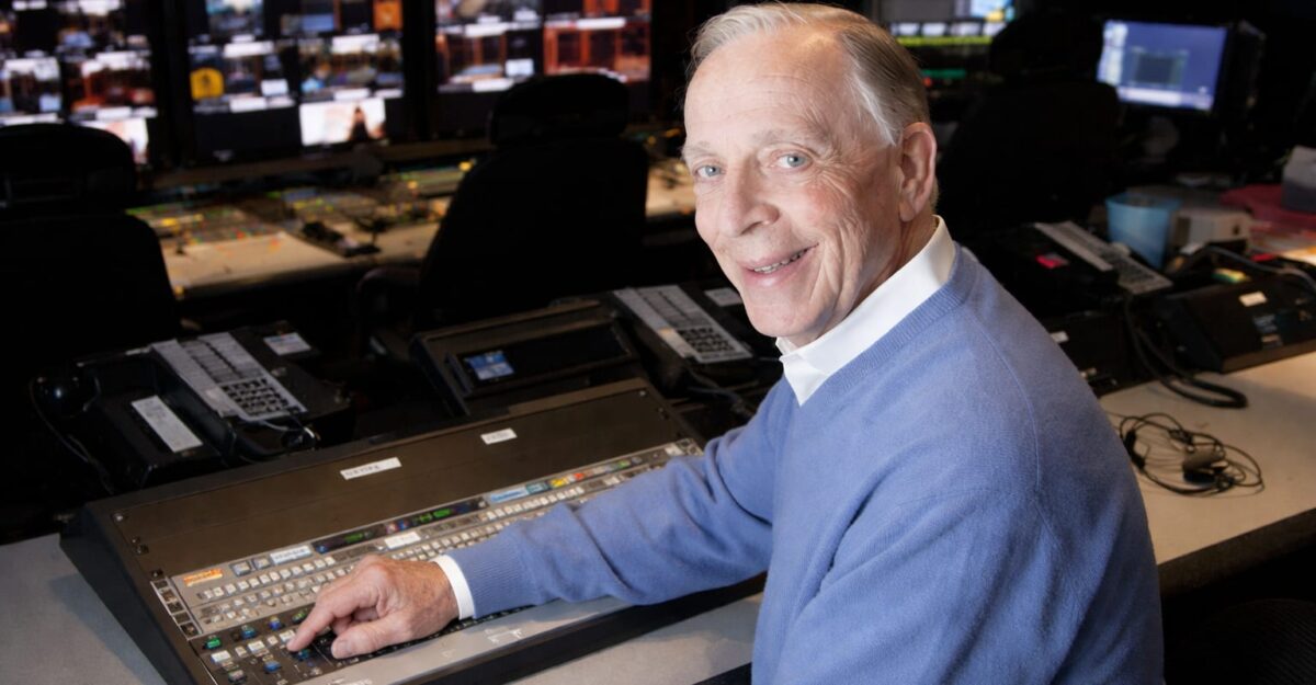 Peter Lassally a murit la 93 de ani. Omul din umbra lui Johnny Carson și David Letterman a influențat divertismentul