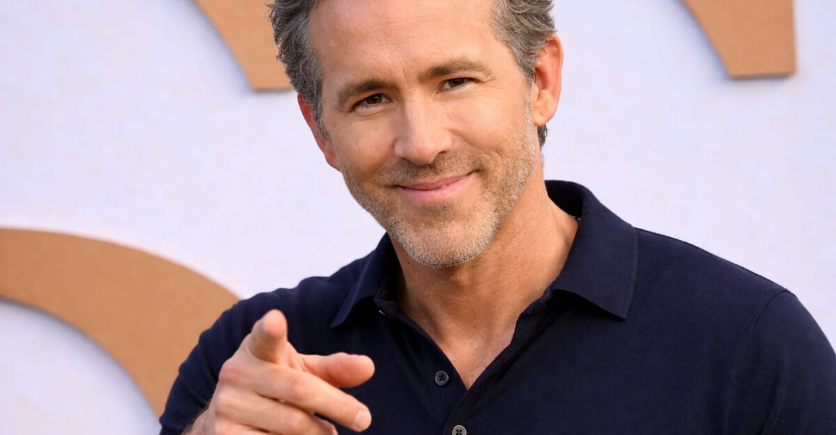 Ryan Reynolds ține viu brandul Deadpool, dar miza fierbinte s-a mutat la Blake Lively și Taylor Swift