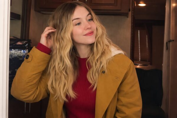 Sydney Sweeney vinde un tanga de 16 dolari. Actrița își transformă imaginea sexy în afacere pentru Syrn