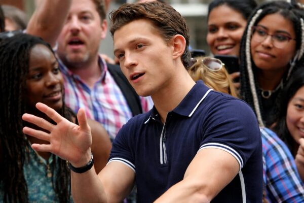 Tom Holland, la 30 de ani, a fost răvășit de un mesaj emoționant