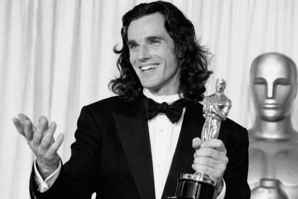 7 actori de la Hollywood au câștigat Oscaruri după transformări extreme