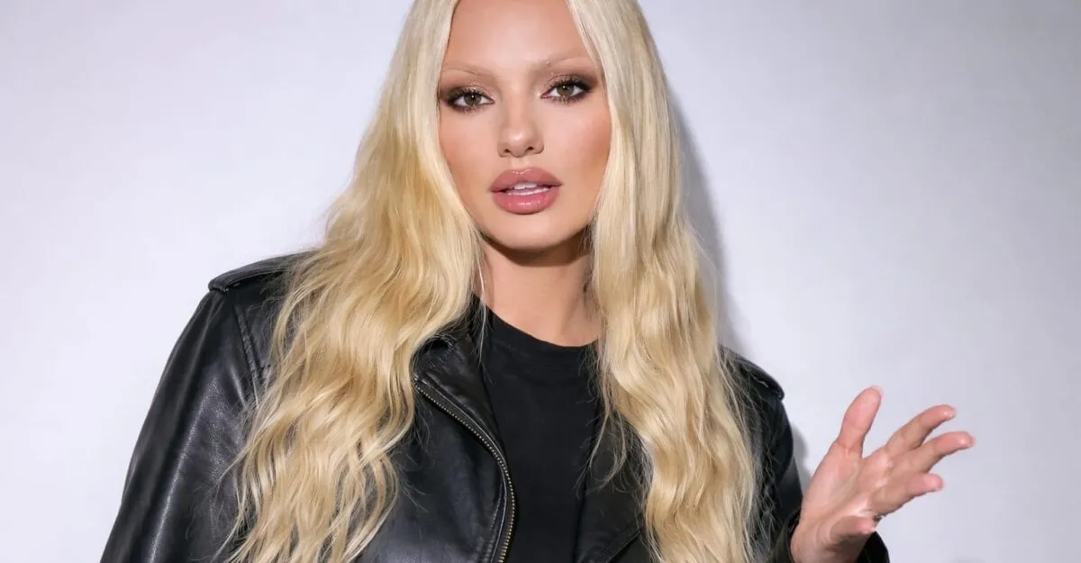Alexandra Stan a devenit mamă pentru prima dată la 37 de ani. Fetița, Eva, a primit nota zece la naștere