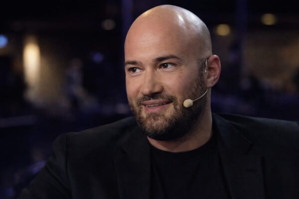Andrei Bendeac a împlinit 26 de ani. Mama sa a dezvăluit detalii neștiute despre sarcina târzie și relația cu Mihai Bendeac