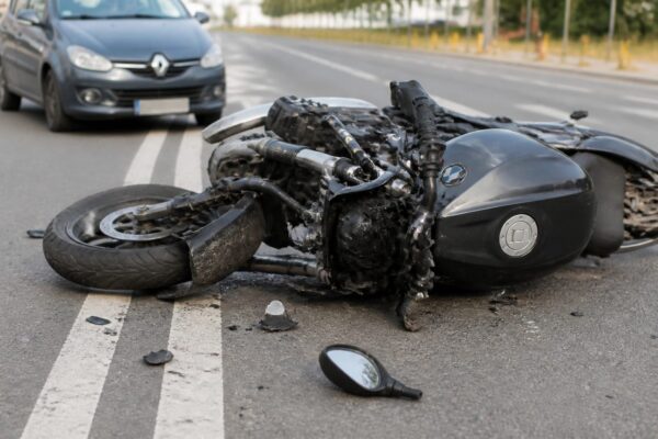 225.000 de urmăritori are Andrei Bordeianu, influencerul internat cu fracturi după accidentul de motocicletă