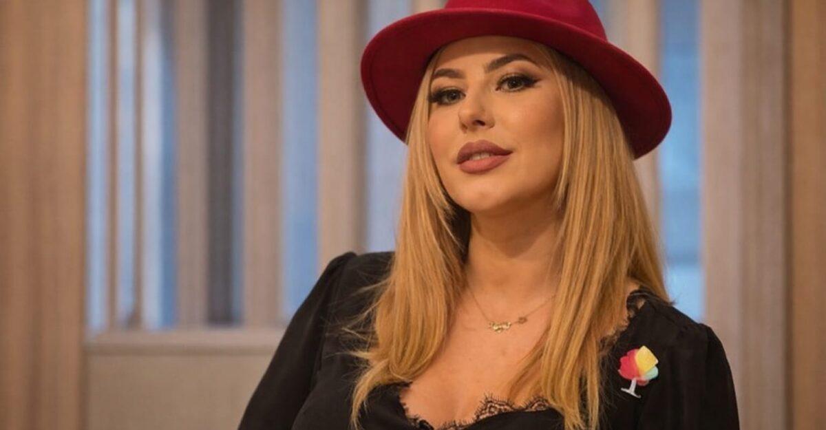 Bianca Nuțu, astroloaga de la Neatza, a plâns două săptămâni după naștere și a vorbit despre furie și singurătate