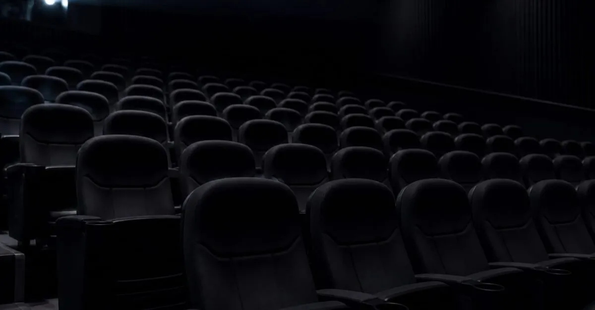 Zece filme mari au eșuat la box office. Aceste producții cu Joaquin Phoenix sau Will Smith merită